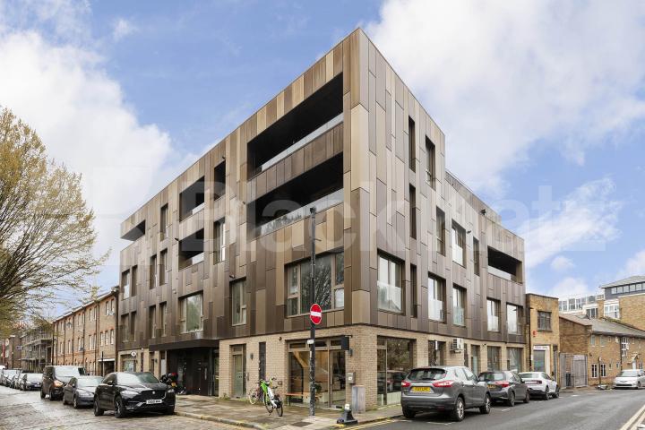 2 bedroom in the thriving area of brick lane with a  private terrace Heneage Street , Brick Lane